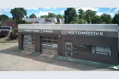 1555 Brown Street, Akron, OH 44301 - Photo 9