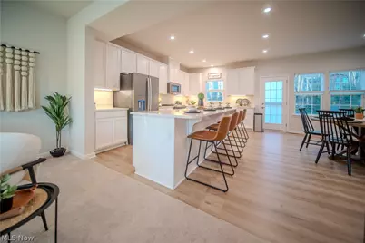 1129 Bean Lane, Akron, OH 44313 - Photo 7