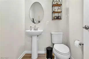 1129 Bean Ln, Akron, OH 44313 - Photo 29