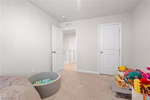 218 Leather Leaf Dr, Elyria, OH 44035 - Photo 35