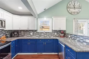 110 Wilshire Ct, Elyria, OH 44035 - Photo 15