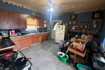 6 Electric Avenue, Belleville, WV 26133 - Photo 5