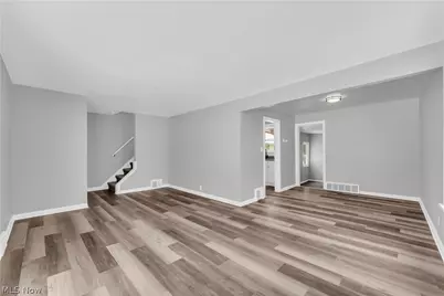 16210 Judson Drive, Loveland, OH 44128 - Photo 7