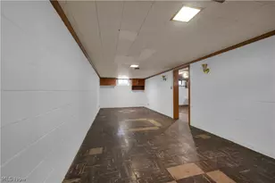 434 Acacia Dr, Willowick, OH 44095 - Photo 29