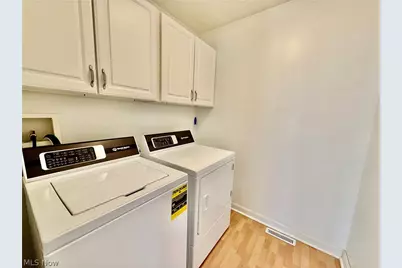 8524 Manchester Avenue NW, Canal Fulton, OH 44614 - Photo 17