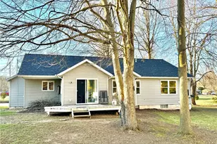 8524 Manchester Ave NW, Canal Fulton, OH 44614 - Photo 31