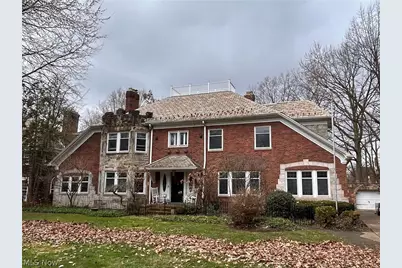 2268 Ardleigh Drive, Cleveland Heights, OH 44106 - Photo 1