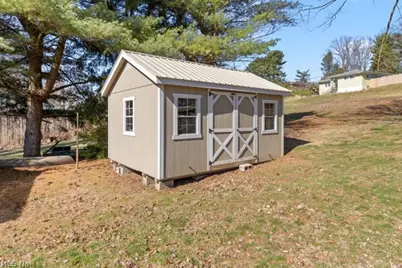 35 Lyle Road, Wheeling, WV 26003 - Photo 23