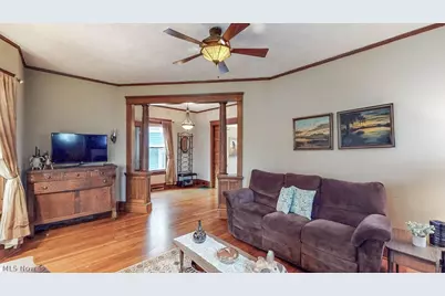 2190 Grandview Avenue, Cleveland Heights, OH 44106 - Photo 9