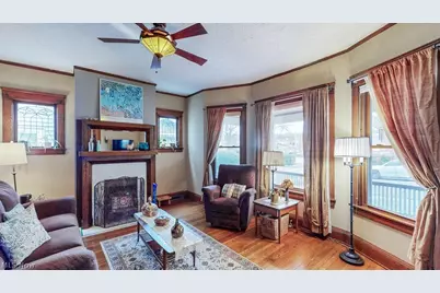 2190 Grandview Avenue, Cleveland Heights, OH 44106 - Photo 7