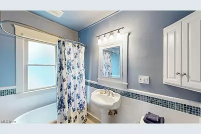 2190 Grandview Avenue, Cleveland Heights, OH 44106 - Photo 27