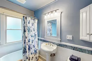 2190 Grandview Ave, Cleveland Heights, OH 44106 - Photo 27