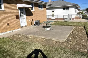 12416 Eastwood Blvd, Garfield Heights, OH 44125 - Photo 3