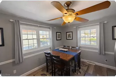 817 Boston Avenue, Elyria, OH 44035 - Photo 5