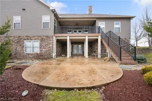 436 Heatherby Ln NE, Hartville, OH 44632 - Photo 3