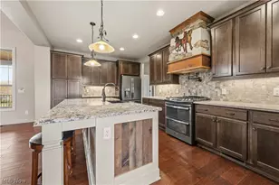 436 Heatherby Ln NE, Hartville, OH 44632 - Photo 7