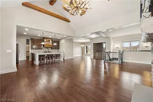 436 Heatherby Ln NE, Hartville, OH 44632 - Photo 9