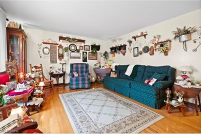 4401 Forest Hill Drive, Lorain, OH 44053 - Photo 9