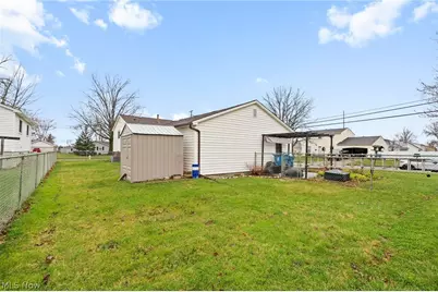 4401 Forest Hill Drive, Lorain, OH 44053 - Photo 21