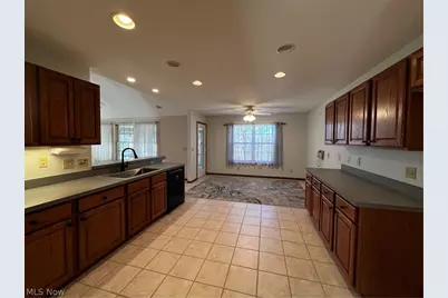 6140 Kelley Lane, Parma, OH 44134 - Photo 3
