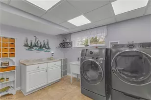 4430 Bentley Dr, North Olmsted, OH 44070 - Photo 31