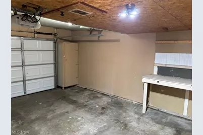 2407 Nesmith Lake Boulevard, Akron, OH 44314 - Photo 9