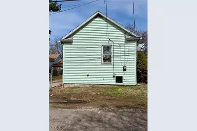 1304 Lakeshore Boulevard, Akron, OH 44301 - Photo 3