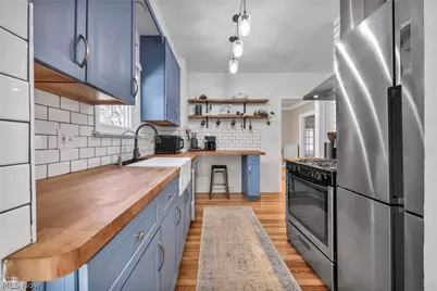 1521 Parkhill Road, Cleveland Heights, OH 44121 - Photo 21