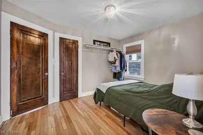 1521 Parkhill Road, Cleveland Heights, OH 44121 - Photo 33