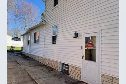 1215 Sherman Street, Akron, OH 44301 - Photo 5