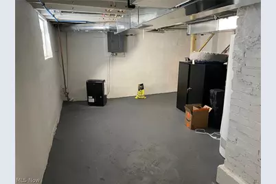 1215 Sherman Street, Akron, OH 44301 - Photo 35