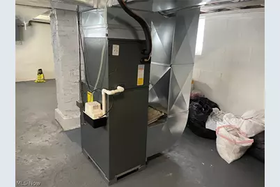 1215 Sherman Street, Akron, OH 44301 - Photo 37