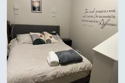 1215 Sherman Street, Akron, OH 44301 - Photo 25