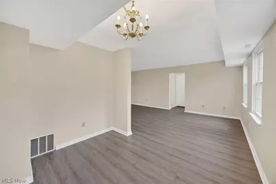 19436 Van Aken Boulevard #307, Huber Heights, OH 44122 - Photo 9