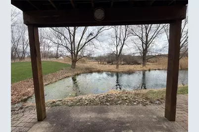 957 Edgewater Circle, Kent, OH 44240 - Photo 9