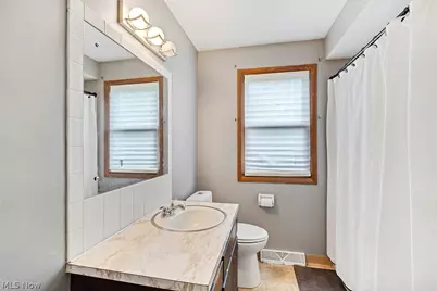 4095 Kirk Road, Youngstown, OH 44511 - Photo 23