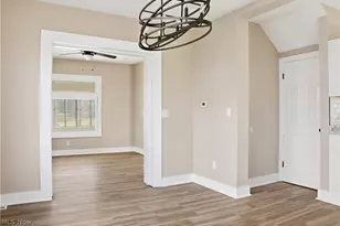 2016 Pointview Ave, Youngstown, OH 44502 - Photo 15