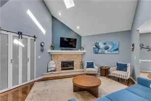 5265 Lisa Way, North Ridgeville, OH 44039 - Photo 3