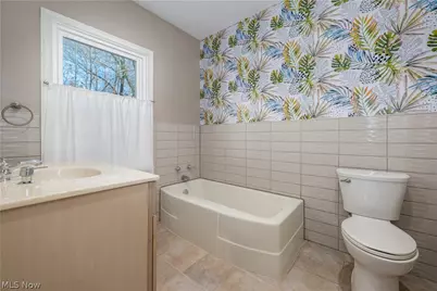 1210 Lennox Avenue NE, Massillon, OH 44646 - Photo 13