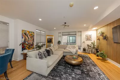 2275 W 19 Street, Loveland, OH 44113 - Photo 7