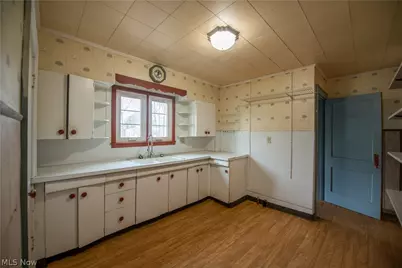 33 S Lincoln Avenue, Alliance, OH 44601 - Photo 11