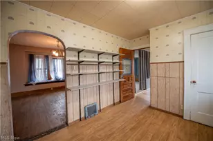 33 S Lincoln Ave, Alliance, OH 44601 - Photo 9