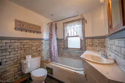 33 S Lincoln Avenue, Alliance, OH 44601 - Photo 13