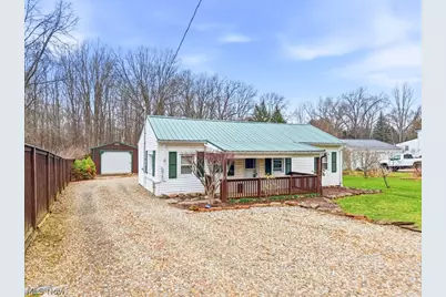 121 Meadowridge Road, Mogadore, OH 44260 - Photo 3