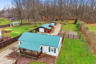 121 Meadowridge Rd, Mogadore, OH 44260 - Photo 5