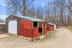 121 Meadowridge Rd, Mogadore, OH 44260 - Photo 9