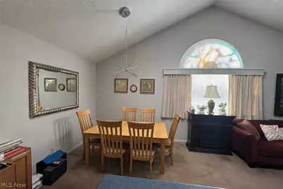 1151 Surrey Point Drive, Warren, OH 44484 - Photo 7