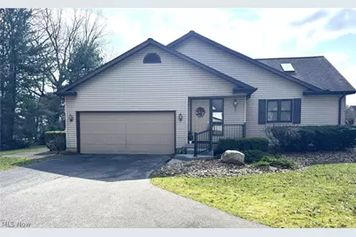 1151 Surrey Point Drive, Warren, OH 44484 - Photo 1