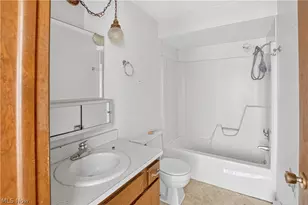 380 N Ridge Road W, Lorain, OH 44053 - Photo 31