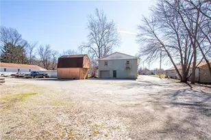 380 N Ridge Road W, Lorain, OH 44053 - Photo 47